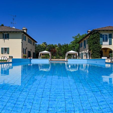 Elizabeth Country House, A Member Of Design Hotels Minerbio المظهر الخارجي الصورة